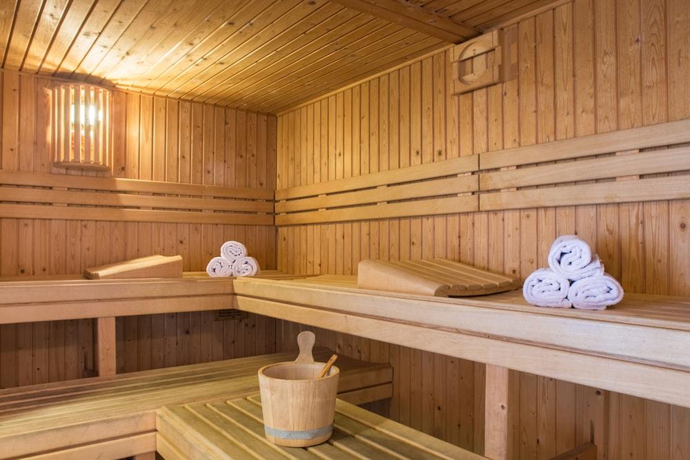 Eurostars Rey Fernando Hotel Zaragoza Ngoại thất bức ảnh