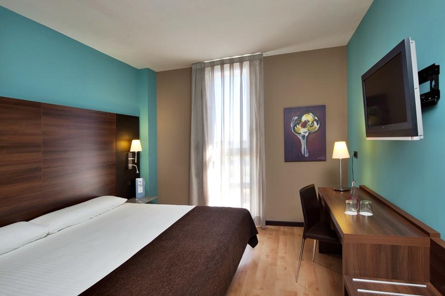 Eurostars Rey Fernando Hotel Zaragoza Ngoại thất bức ảnh