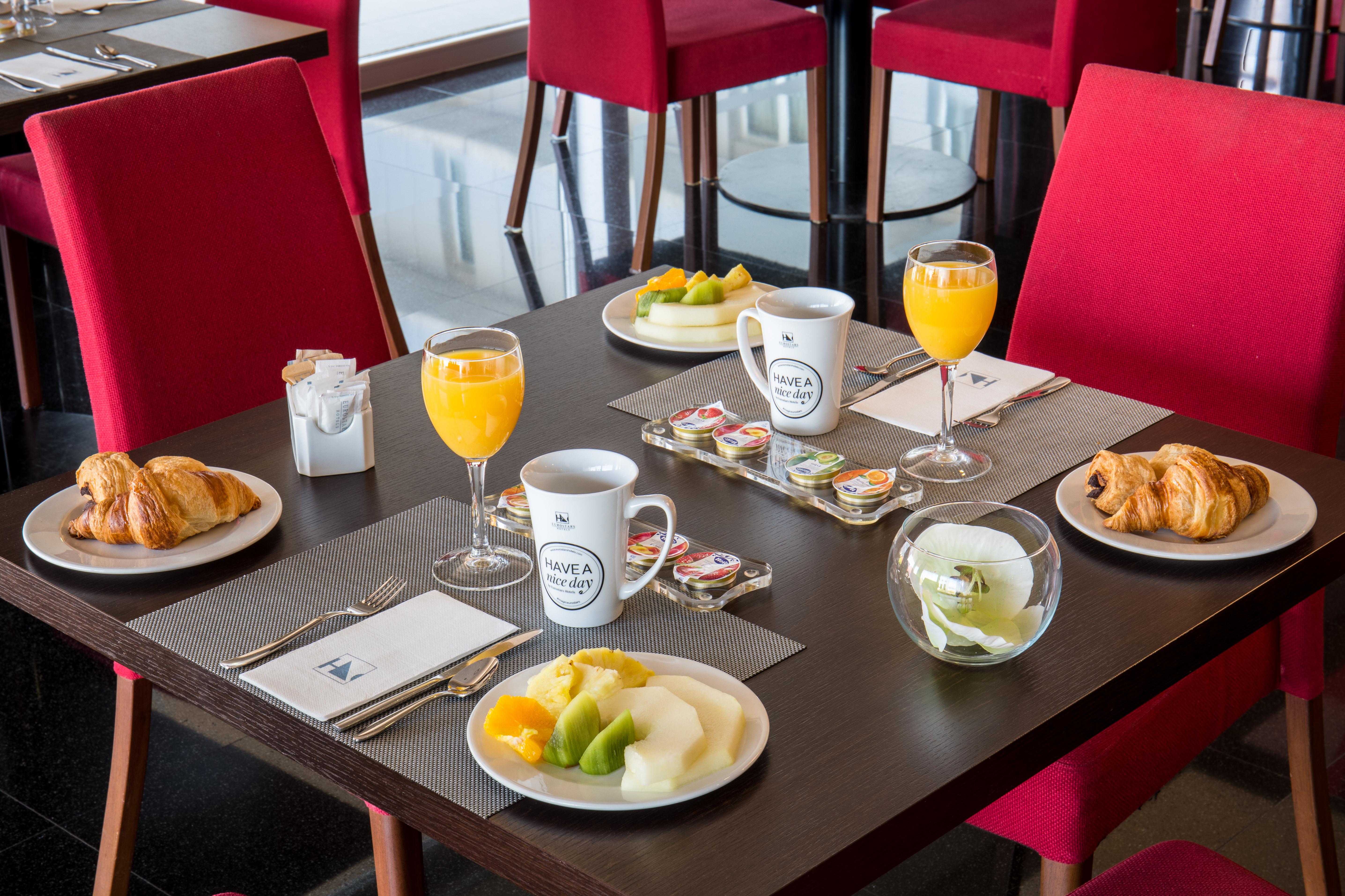 Eurostars Rey Fernando Hotel Zaragoza Ngoại thất bức ảnh